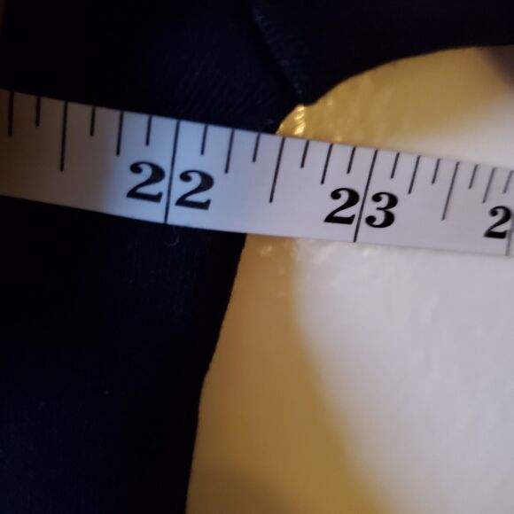 Mondetta Women's Black Sweatshirt Size L Pullover Large Front Pocket Outdoor - Picture 8 of 11